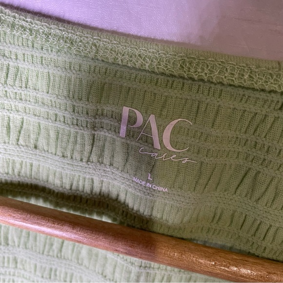 Pacsun PacCares Seedling Keyhole Baby Tee T-Shirt Seersucker Y2K Crop Top - Picture 4 of 5